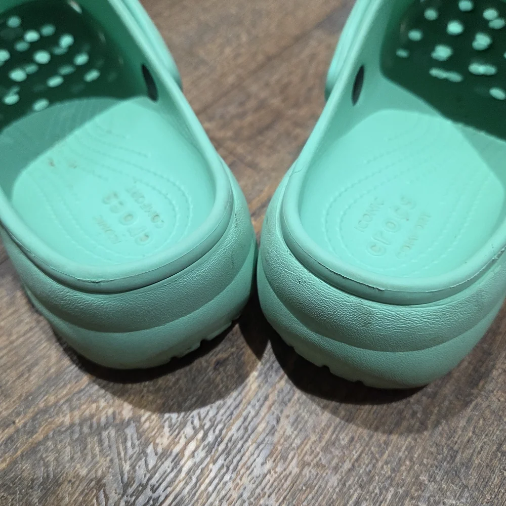 Crocs Platform Teal - Picture 6 of 10